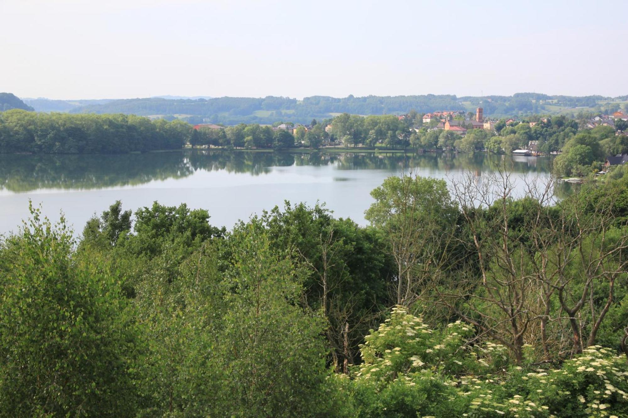Mira - Mira Pokoje Z Widokiem Na Jezioro Chmielno Esterno foto