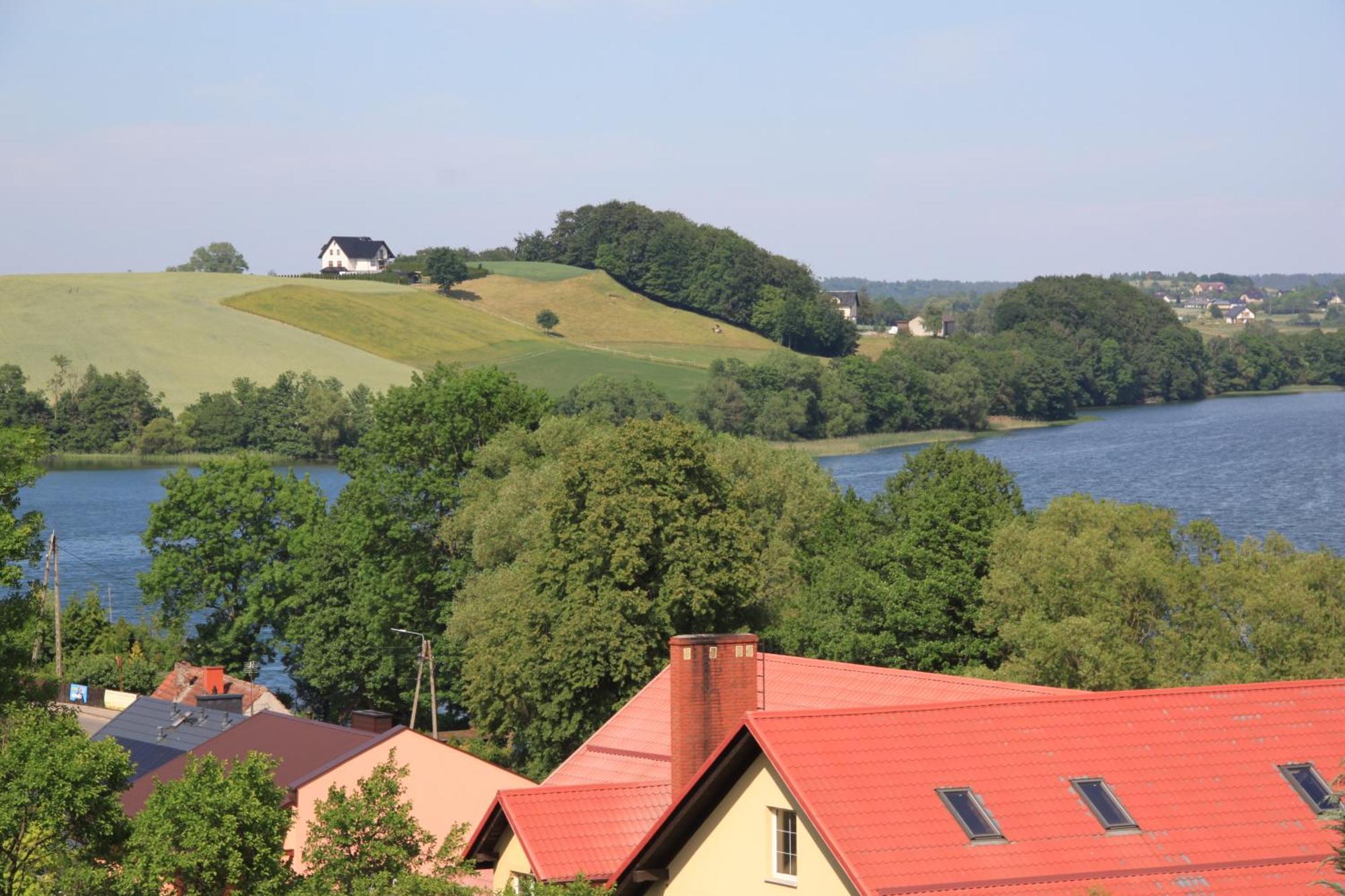 Mira - Mira Pokoje Z Widokiem Na Jezioro Chmielno Esterno foto